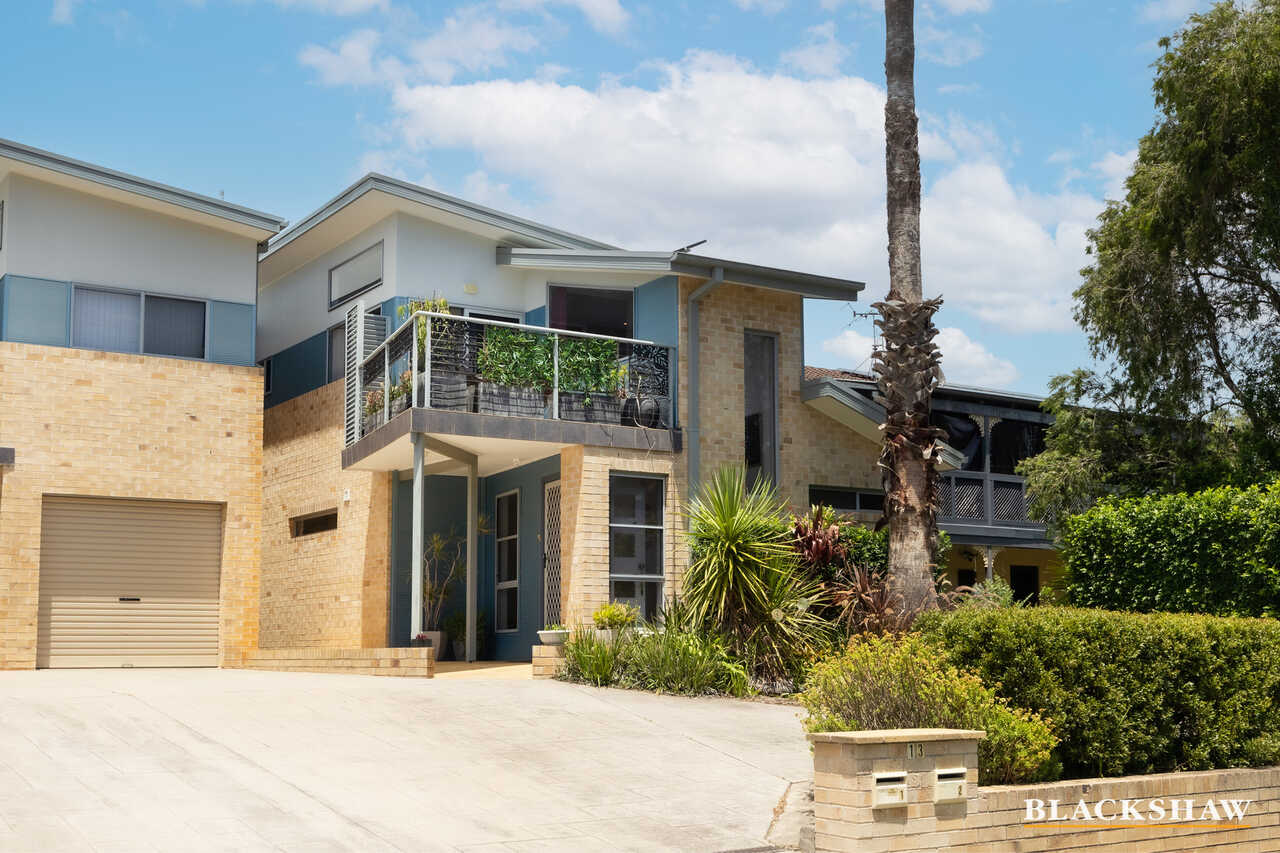 2/13 Edward Road Batehaven