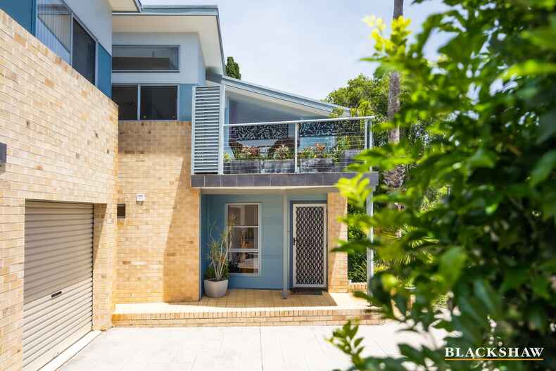 2/13 Edward Road Batehaven