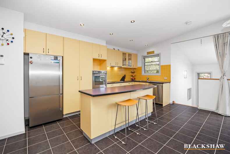 2/13 Edward Road Batehaven
