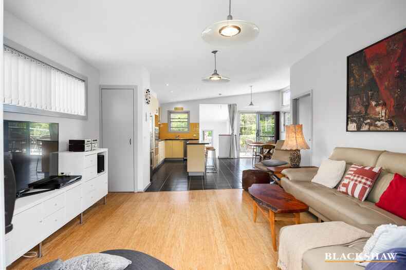 2/13 Edward Road Batehaven