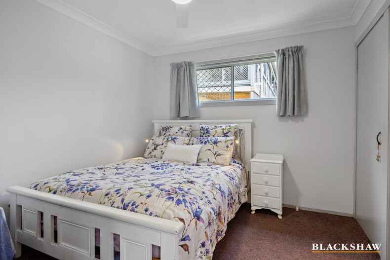 2/13 Edward Road Batehaven
