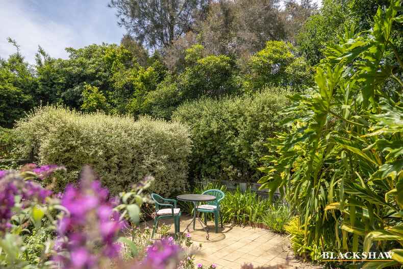 2/13 Edward Road Batehaven