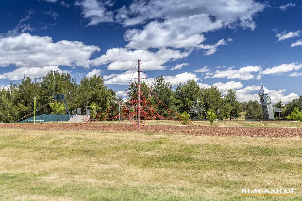 12 Rollins Place Gordon