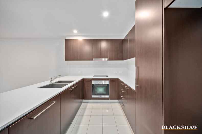 28/71 Giles Street Kingston