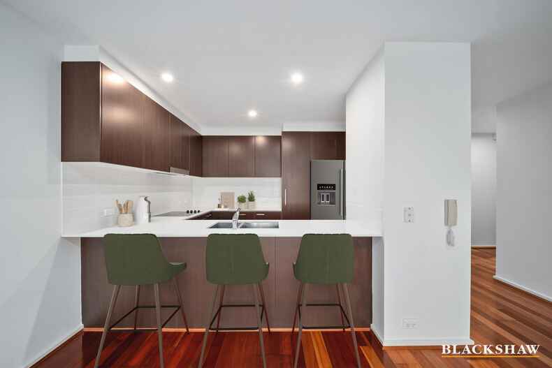 28/71 Giles Street Kingston