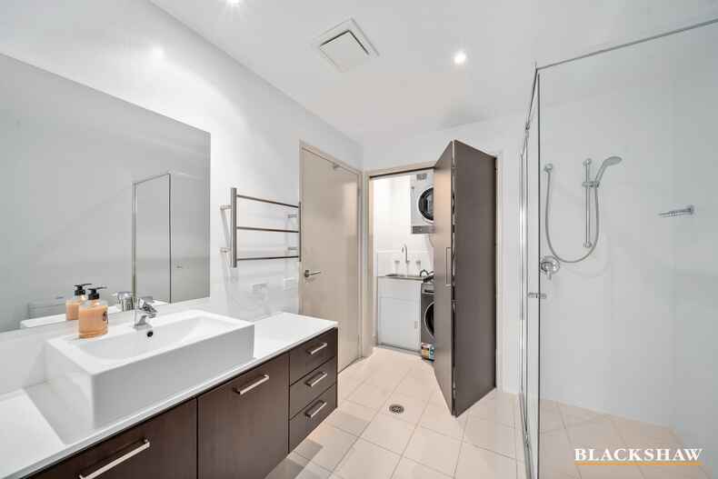 28/71 Giles Street Kingston