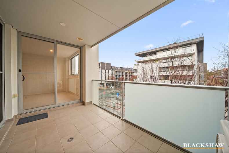 28/71 Giles Street Kingston