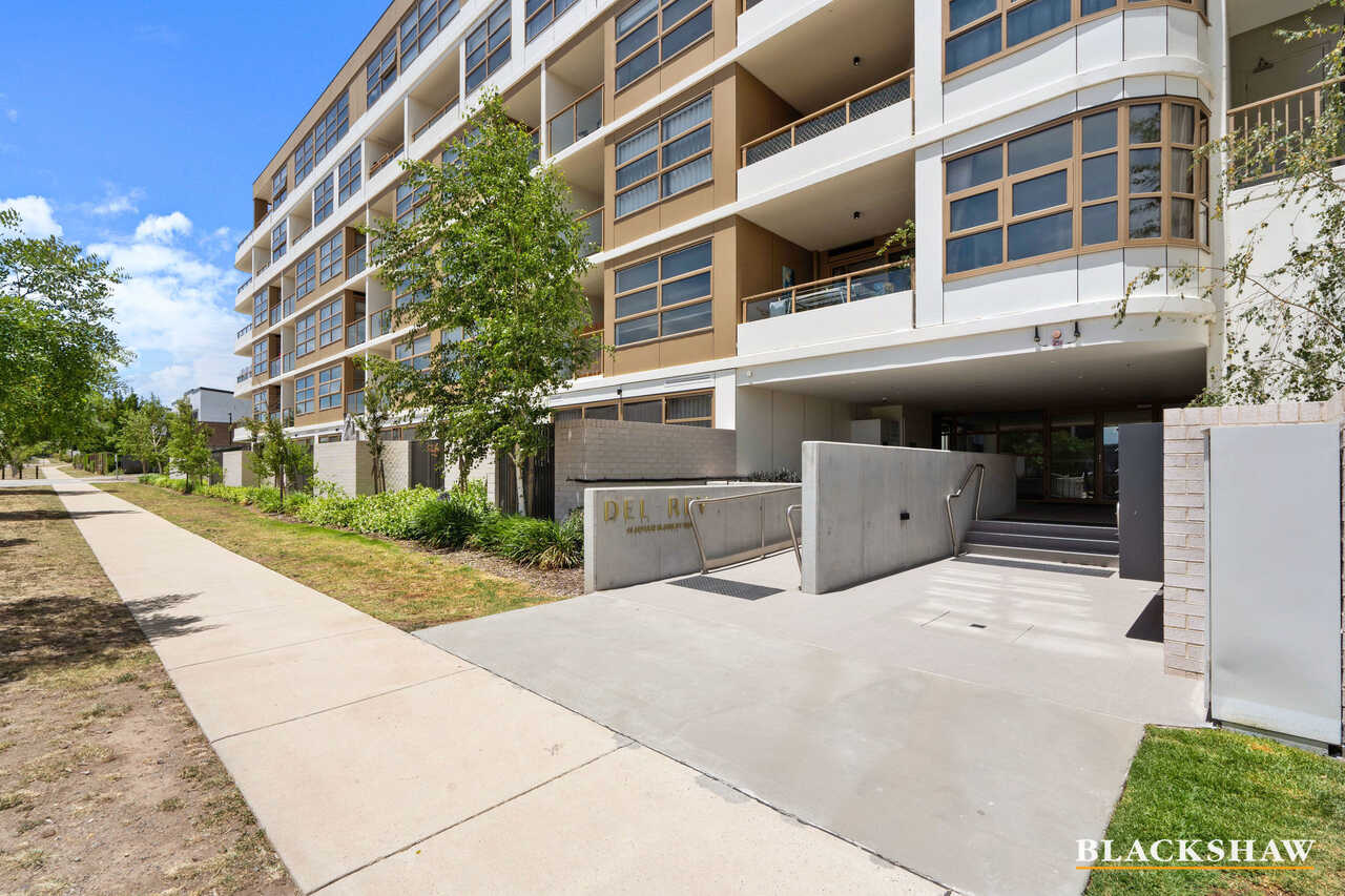 411/43 Arthur Blakeley Way Coombs