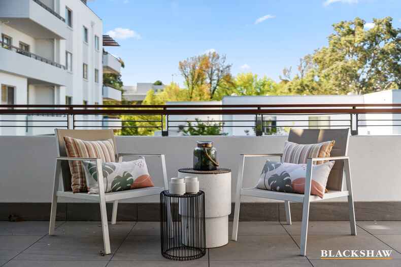 71/17 Darling Street Barton