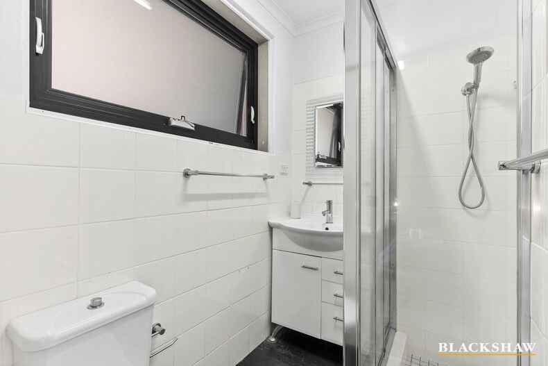 10 MacKenzie Street Hackett 10 MacKenzie Street Hackett