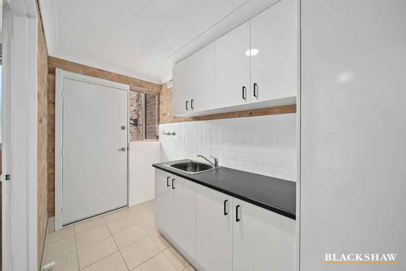 4/10 Ford Street Queanbeyan