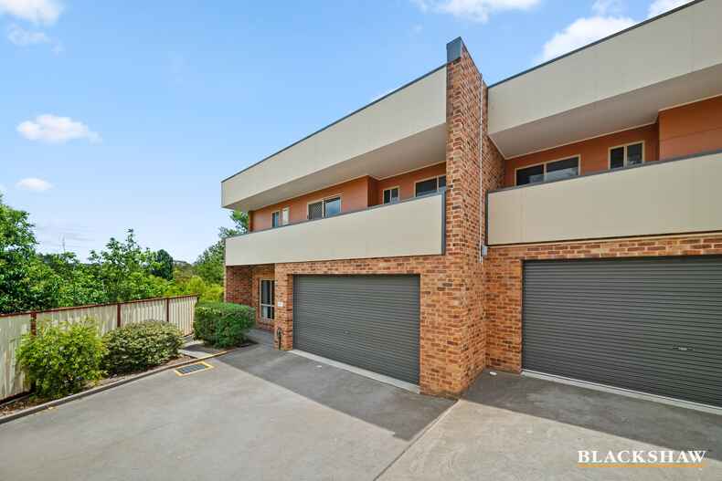 4/10 Ford Street Queanbeyan