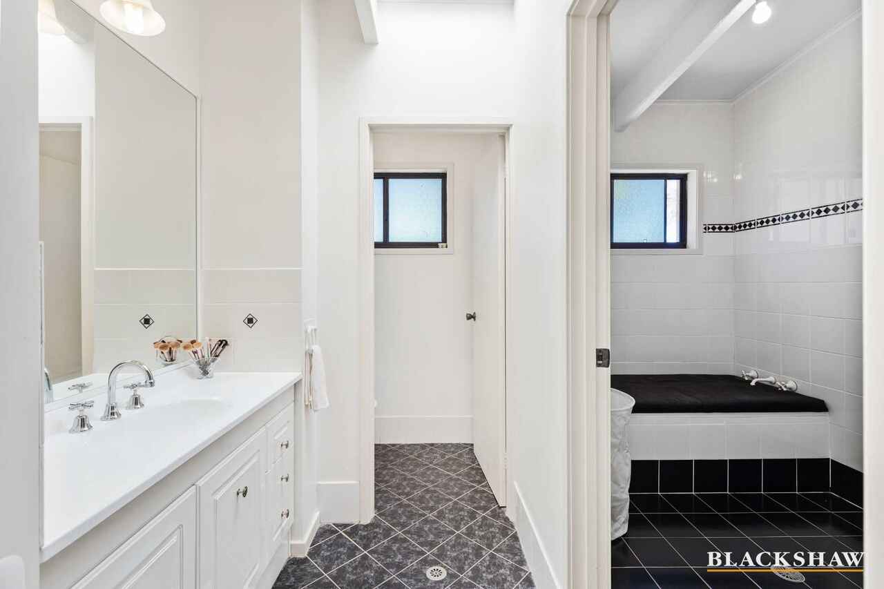 430 George Bass Drive Malua Bay