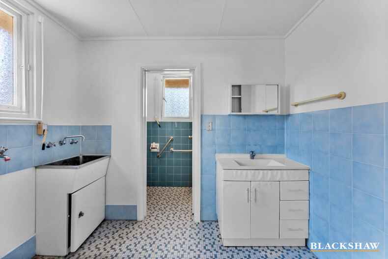 5 Morton Street Queanbeyan 5 Morton Street Queanbeyan