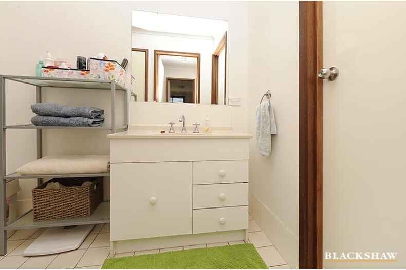 23 Ern Florence Crescent Theodore 23 Ern Florence Crescent Theodore