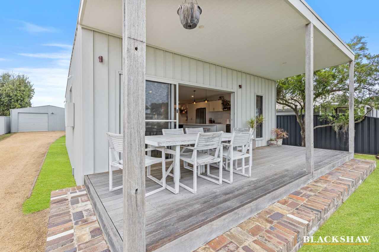 14 Deakin Parade Tomakin