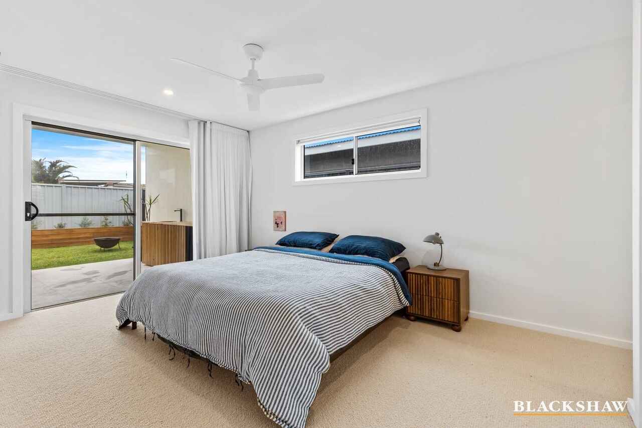 14 Deakin Parade Tomakin