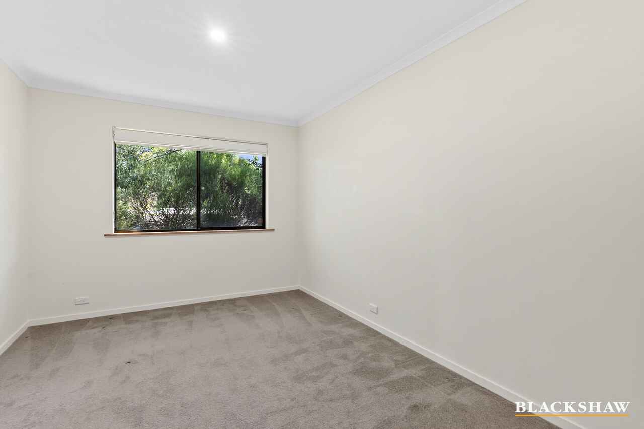 5/106 Mugga Way Red Hill