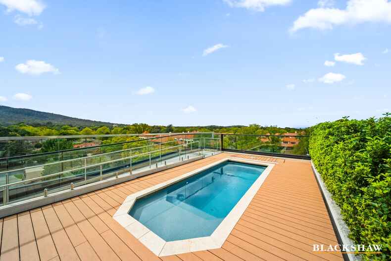 211/1 Boolee Street Reid