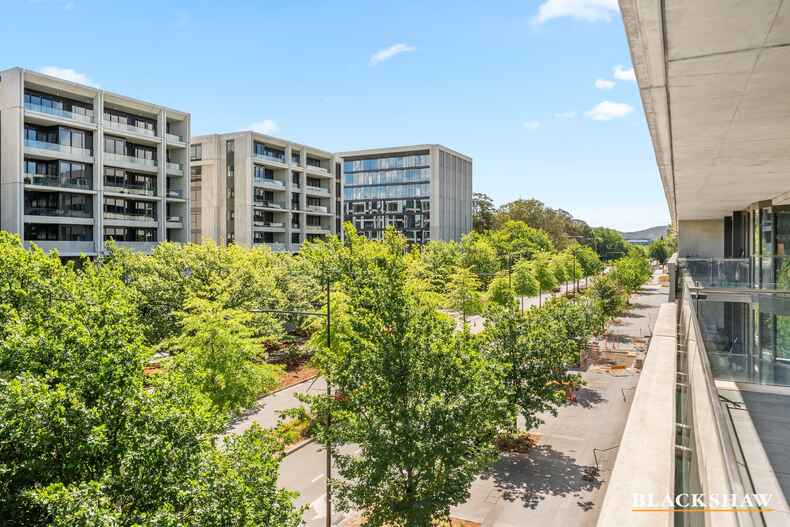 226/1 Kalma Way Campbell