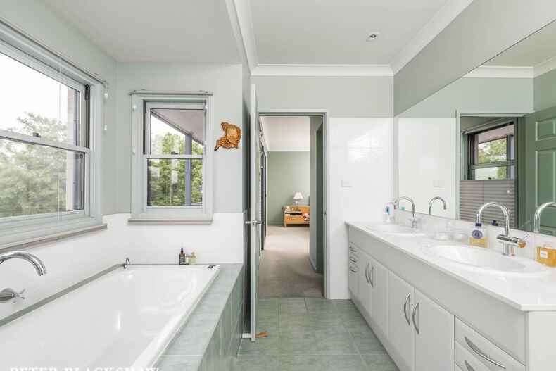 7 Cobby Street Campbell