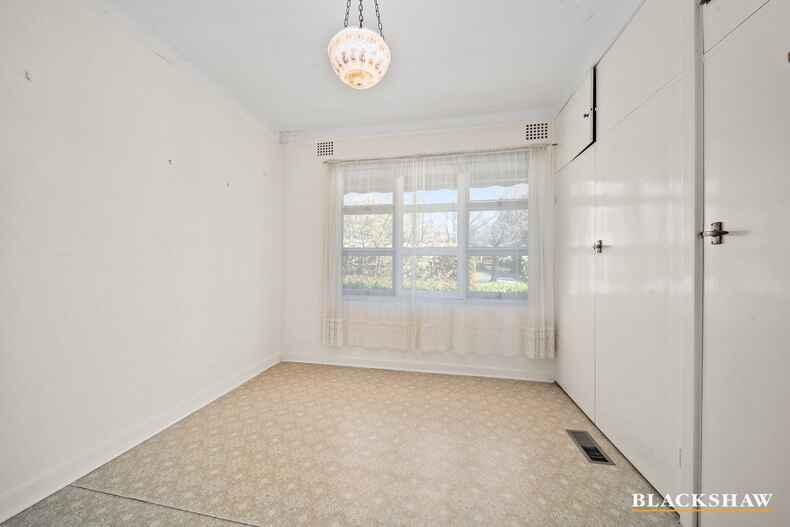 15 Hodgkinson Street Griffith