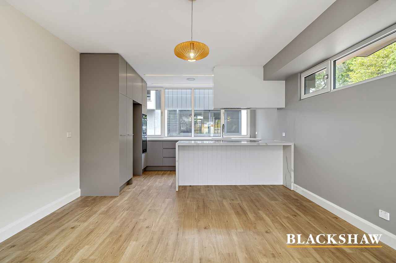 3/125 Lowanna Street Braddon