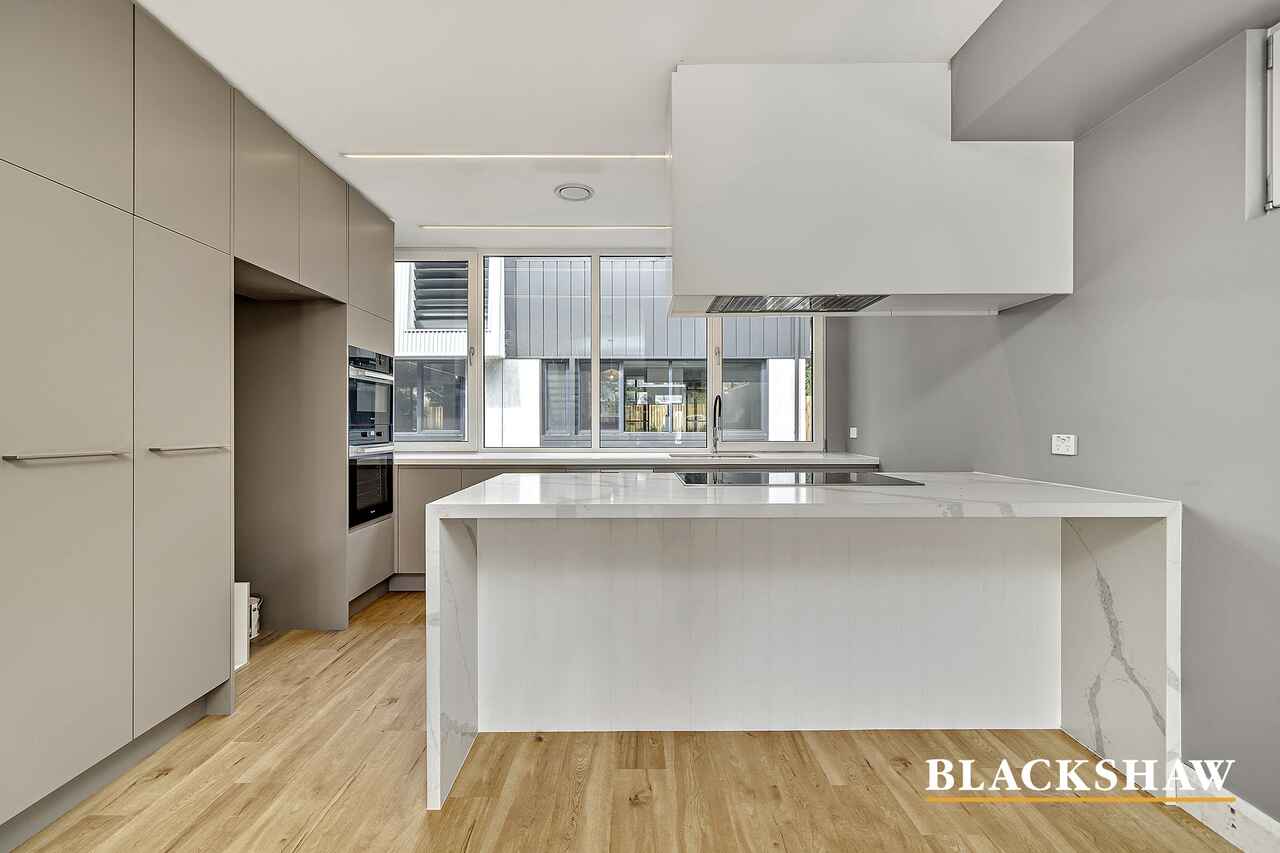 3/125 Lowanna Street Braddon