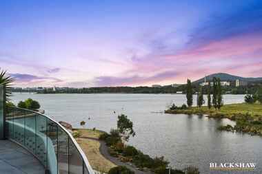 408/45 Honeysett View Kingston