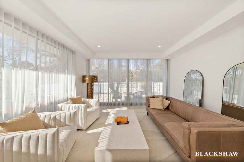 118 Monaro Crescent Red Hill