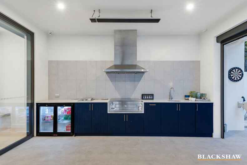 118 Monaro Crescent Red Hill