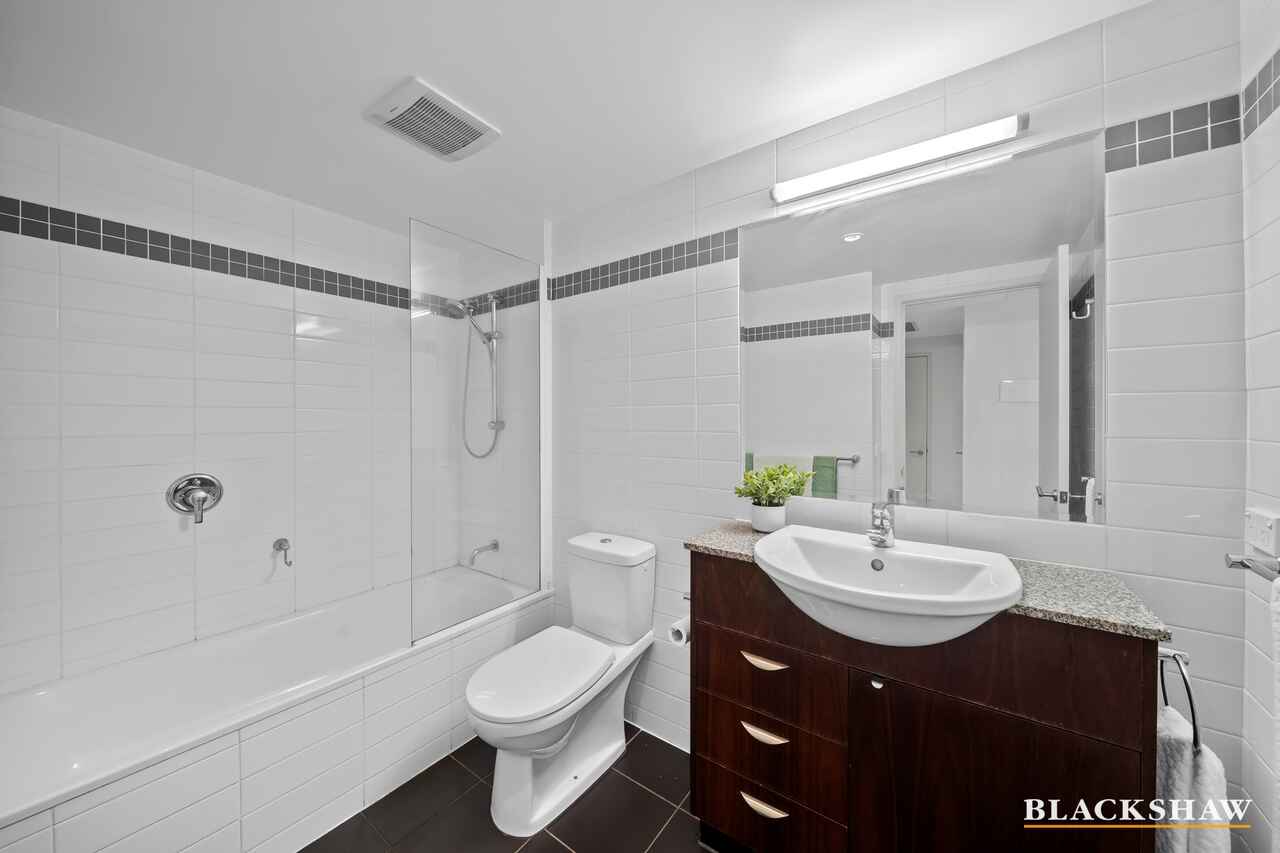 1/21 Brisbane Avenue Barton