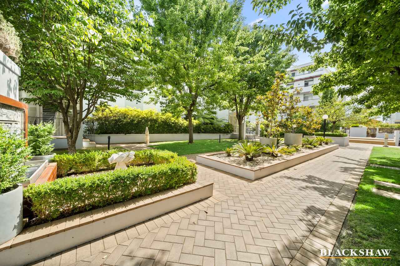 1/21 Brisbane Avenue Barton