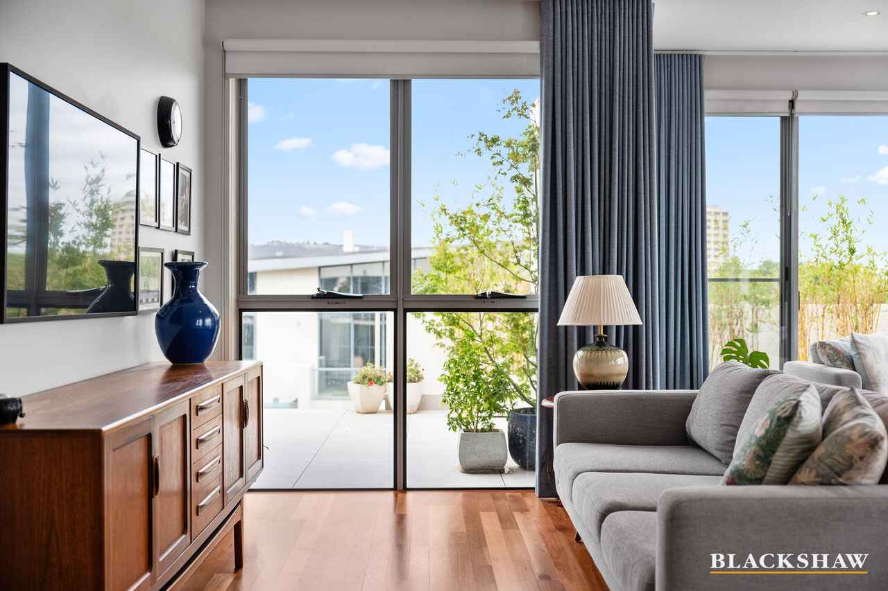 63/71 Giles Street Kingston