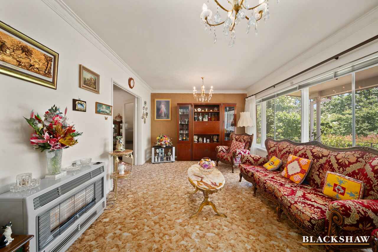 93 Jansz Crescent Griffith