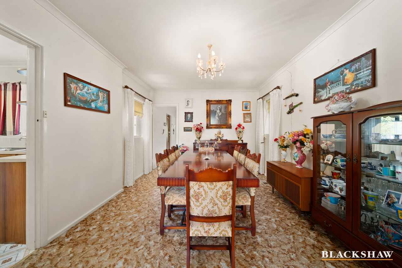 93 Jansz Crescent Griffith