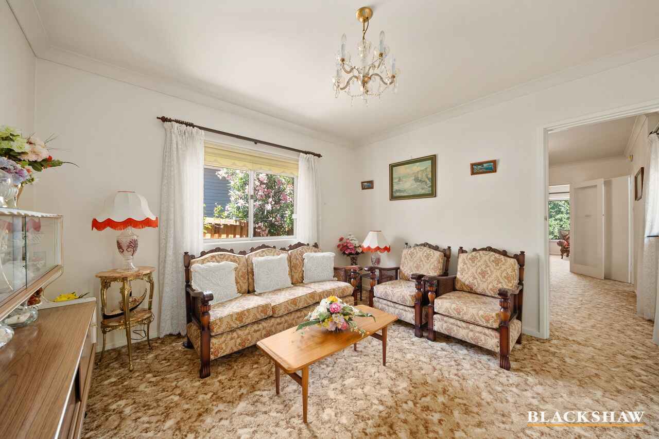 93 Jansz Crescent Griffith