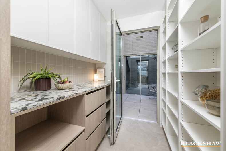 7/8 McCulloch Street Curtin