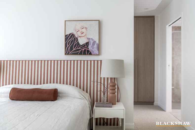 7/8 McCulloch Street Curtin