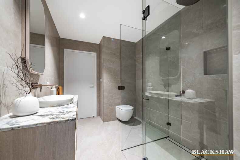 7/8 McCulloch Street Curtin