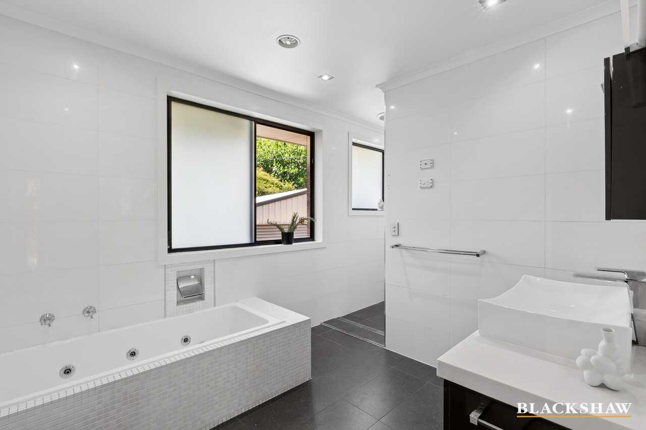 24 Saville Close Melba