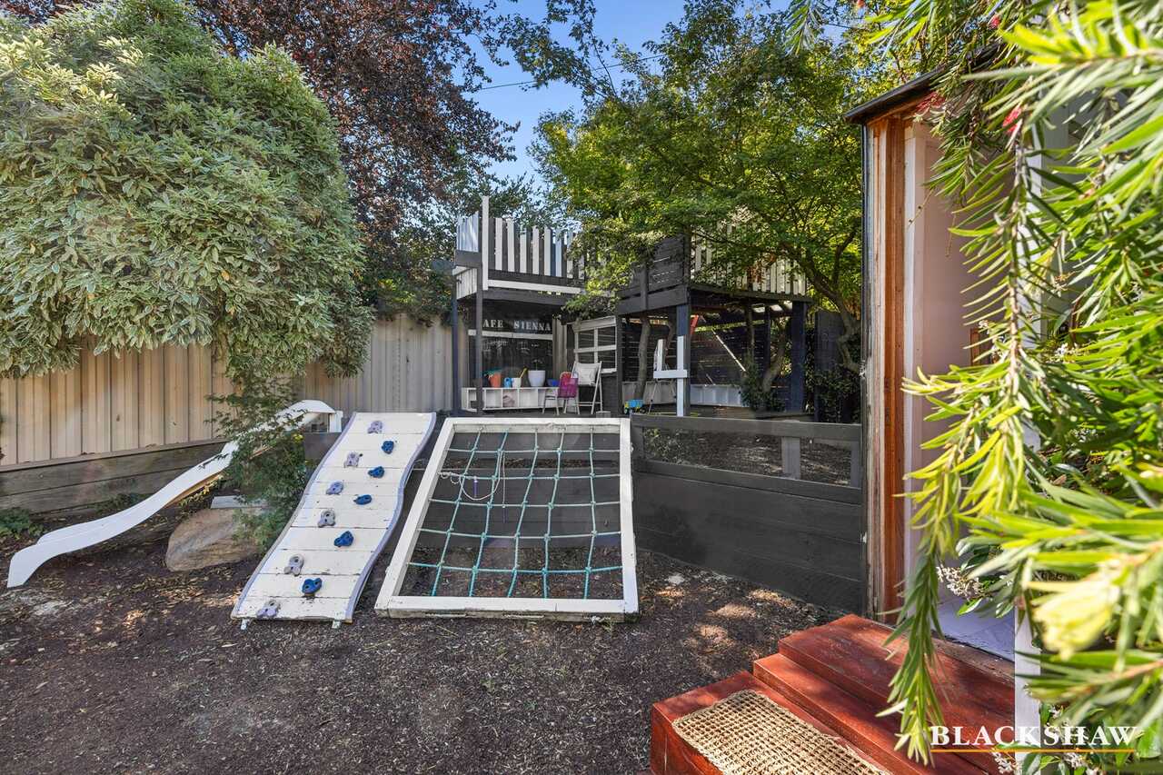 24 Saville Close Melba