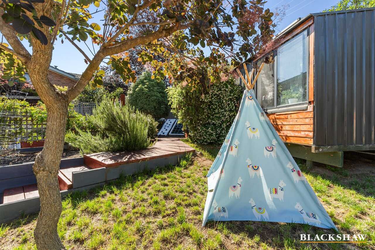 24 Saville Close Melba