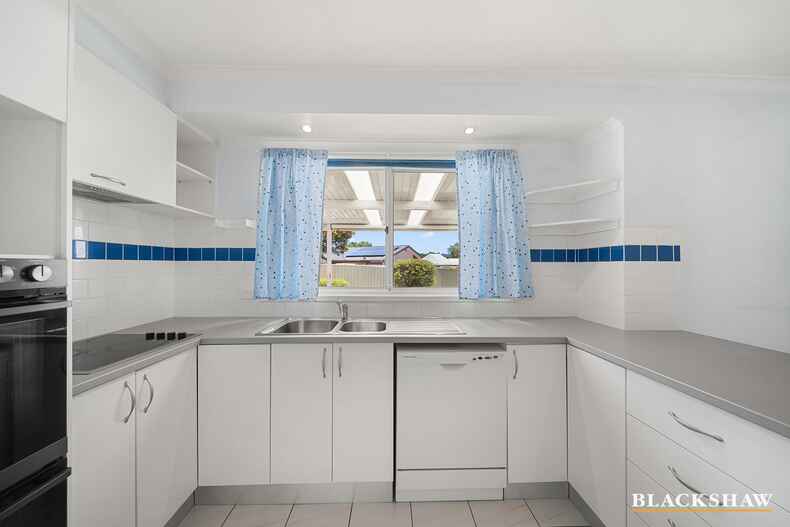 52 Keverstone Circuit Isabella Plains