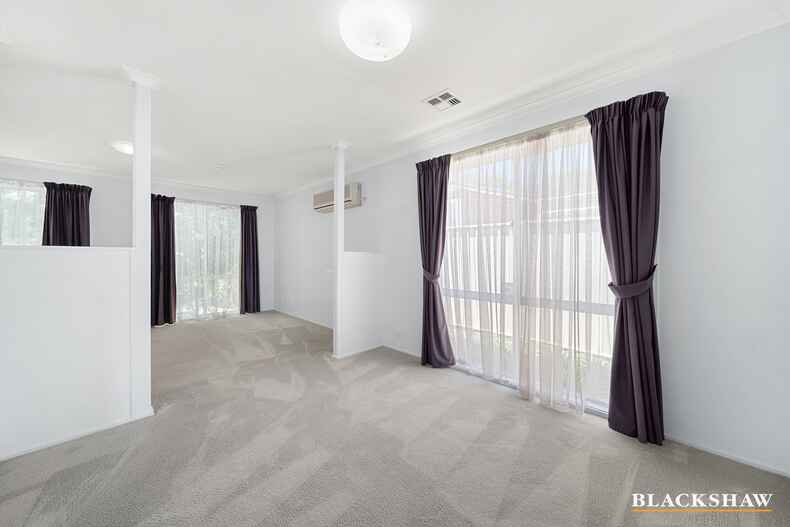 52 Keverstone Circuit Isabella Plains