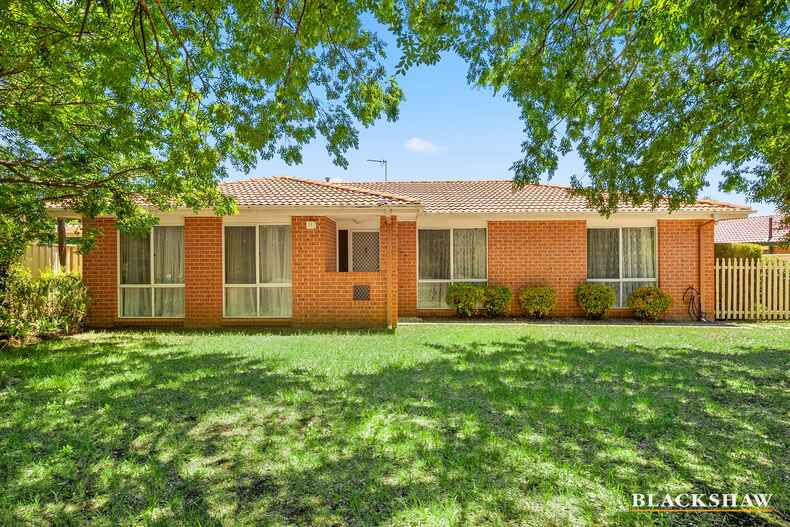 52 Keverstone Circuit Isabella Plains