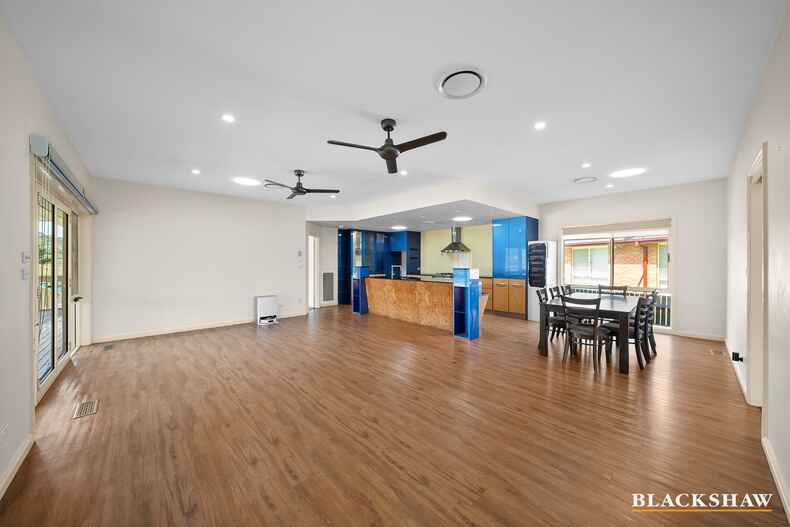 7 Annand Place Queanbeyan