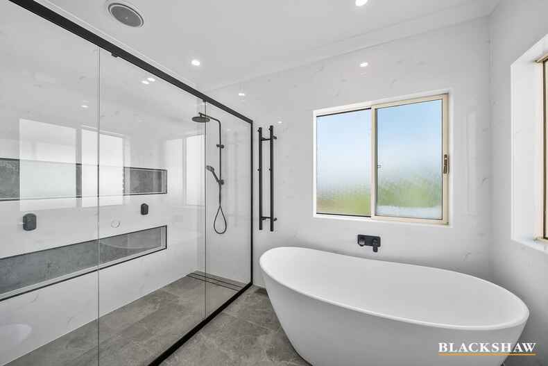 7 Annand Place Queanbeyan