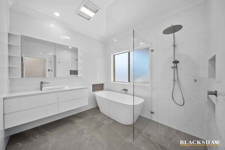 7 Annand Place Queanbeyan