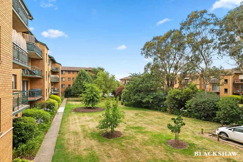 34/13-15 Mowatt Street Queanbeyan